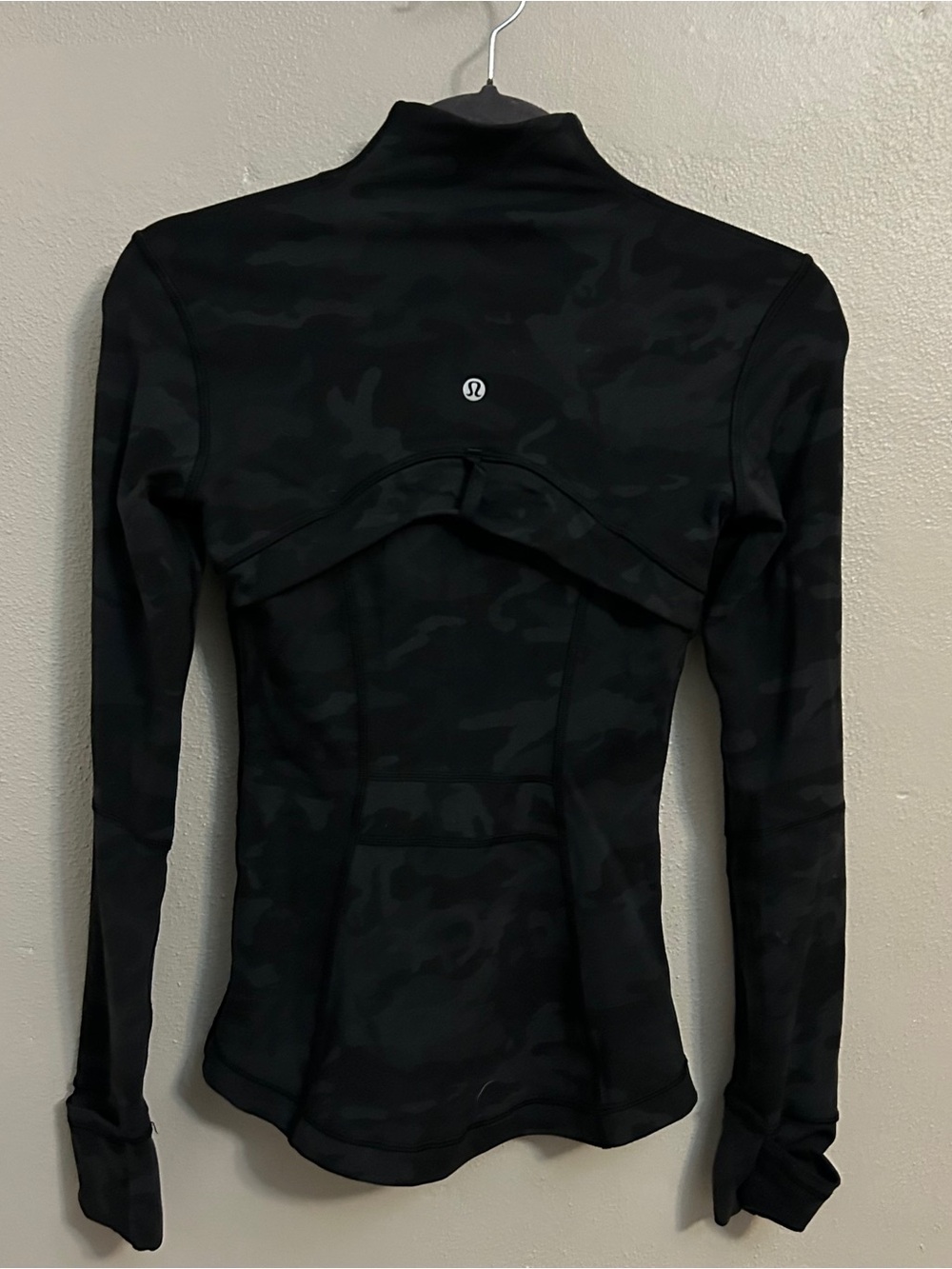 lululemon athletica Black Camouflage Zip-Up Utility Jacket - Picture 2 of 6